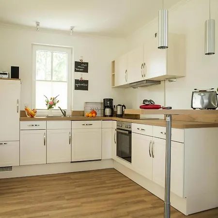 Feriehus Luxushaus Boddenkueste Mit Sauna, Cleaning Included Fuhlendorf (Mecklenburg-Vorpommern)